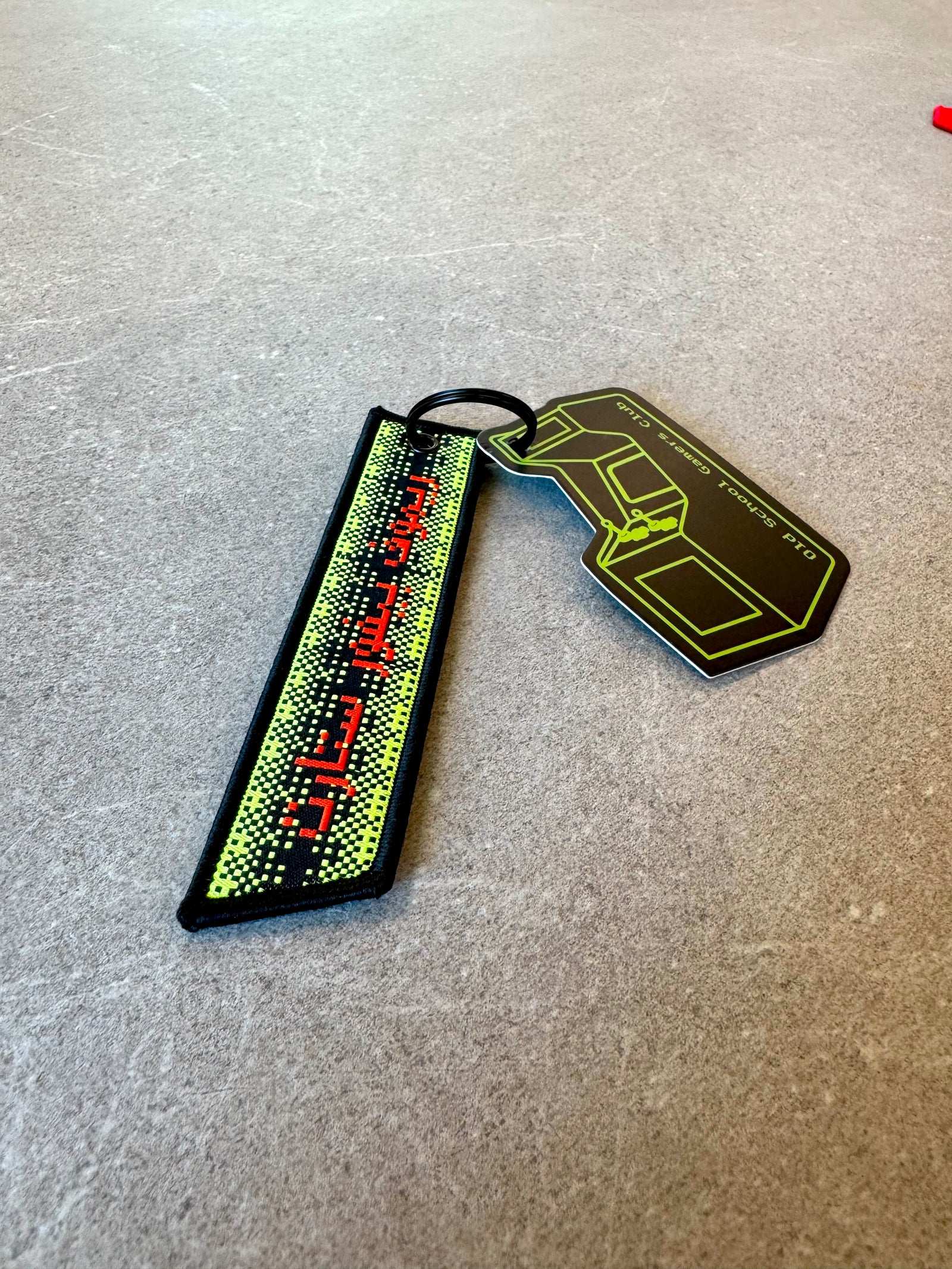 Remove Before Start keychain, reverse side
