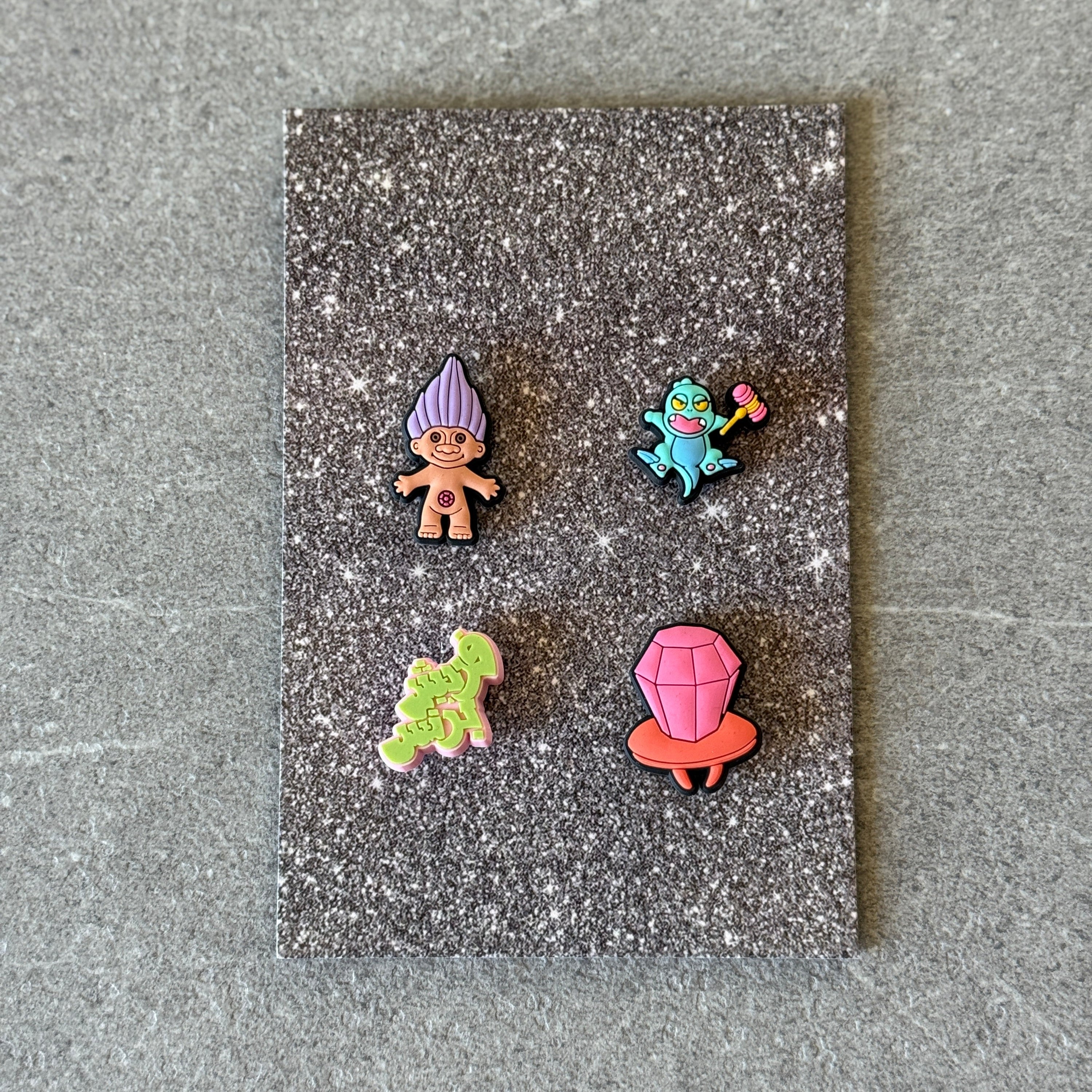 Yalla 90s crocks charms - Set of 4
