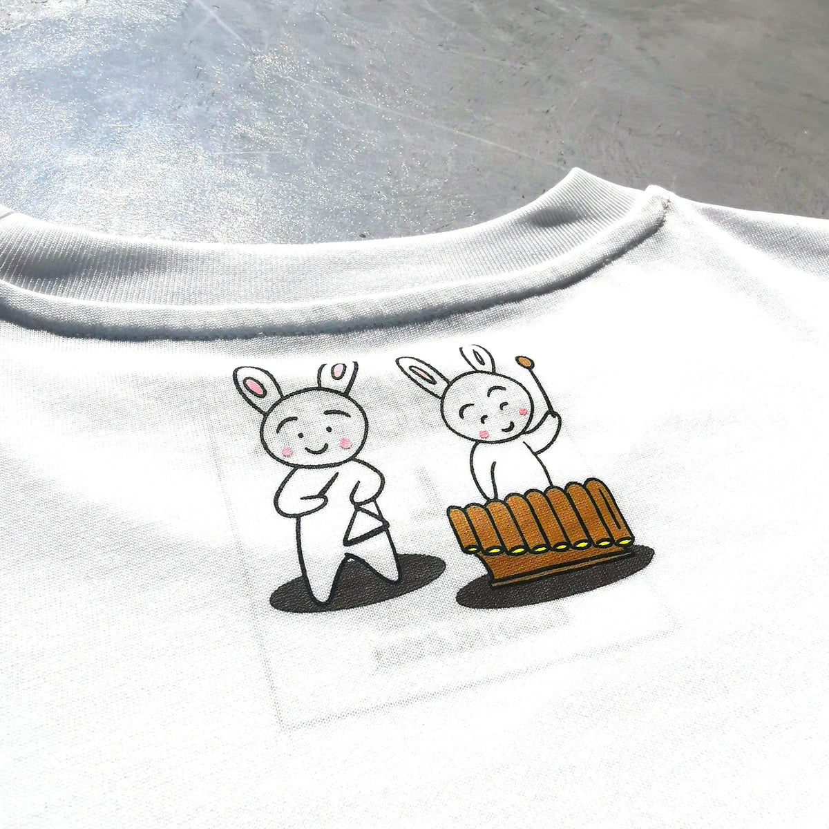 Maroco tee, graphic close-up