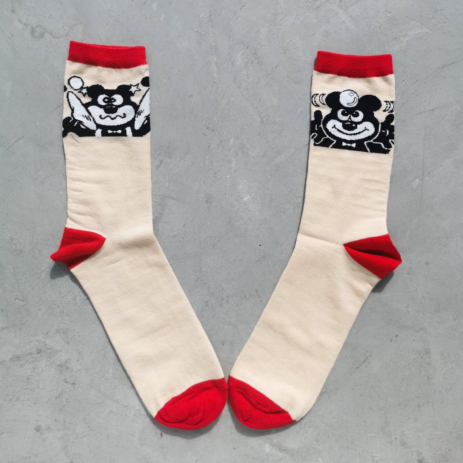 Japanese Cat Gum Beige Socks