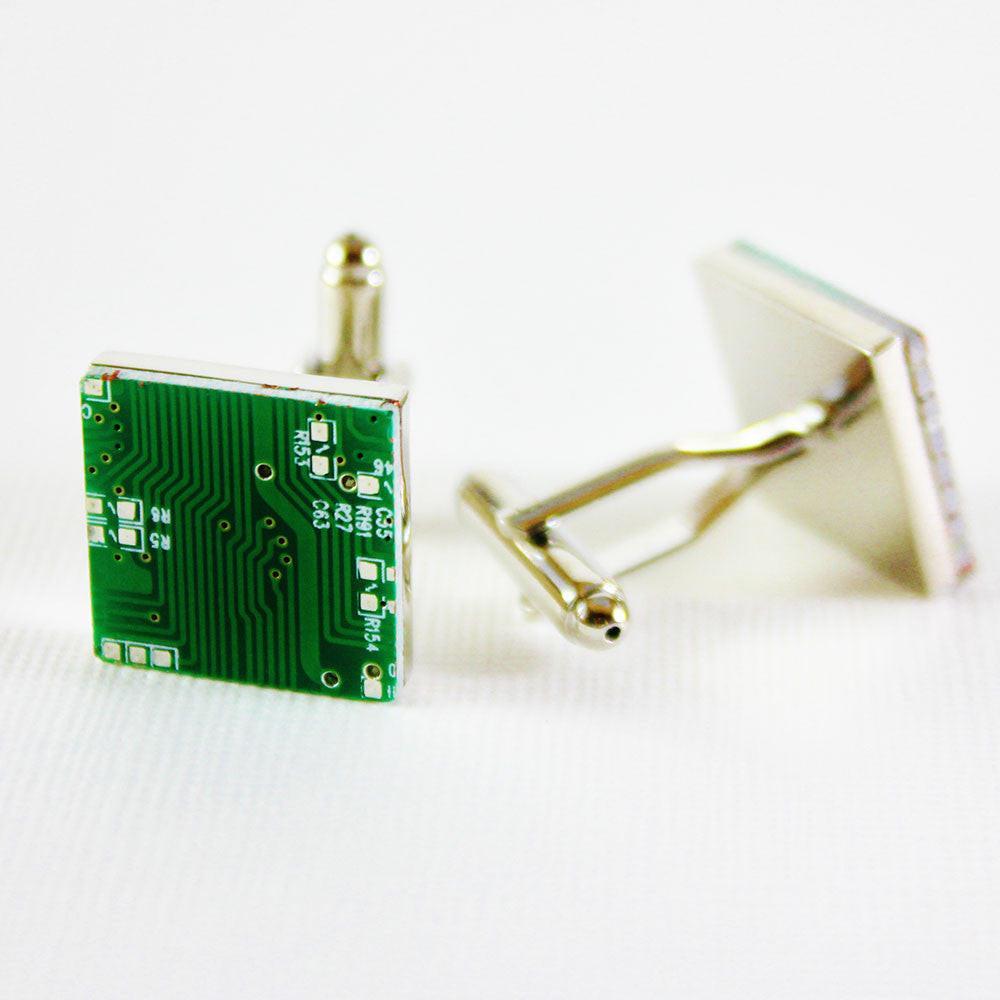 Circuit board cufflinks, side detail