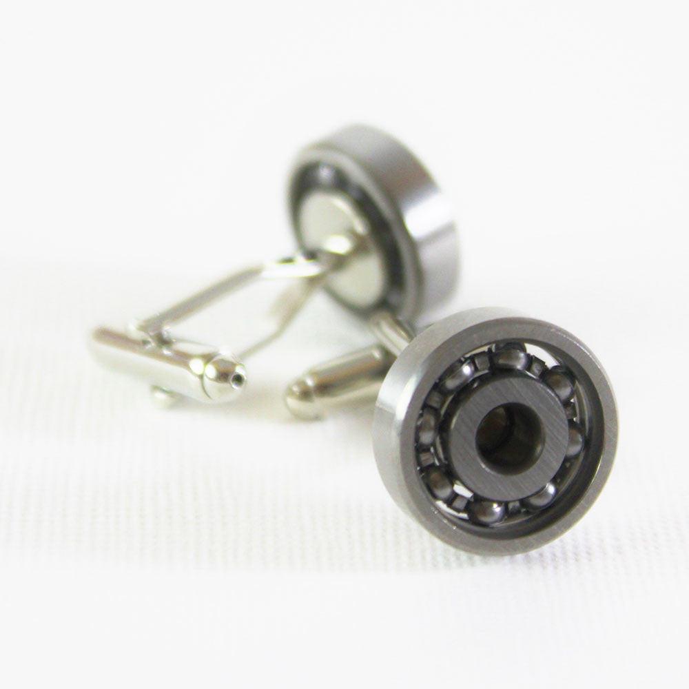 Ball bearing cufflinks, side detail