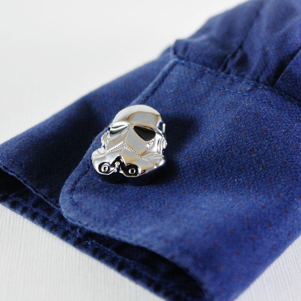 Sci-fi trooper cufflinks, side view