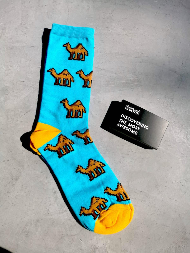 Pixel camel socks, pattern detail